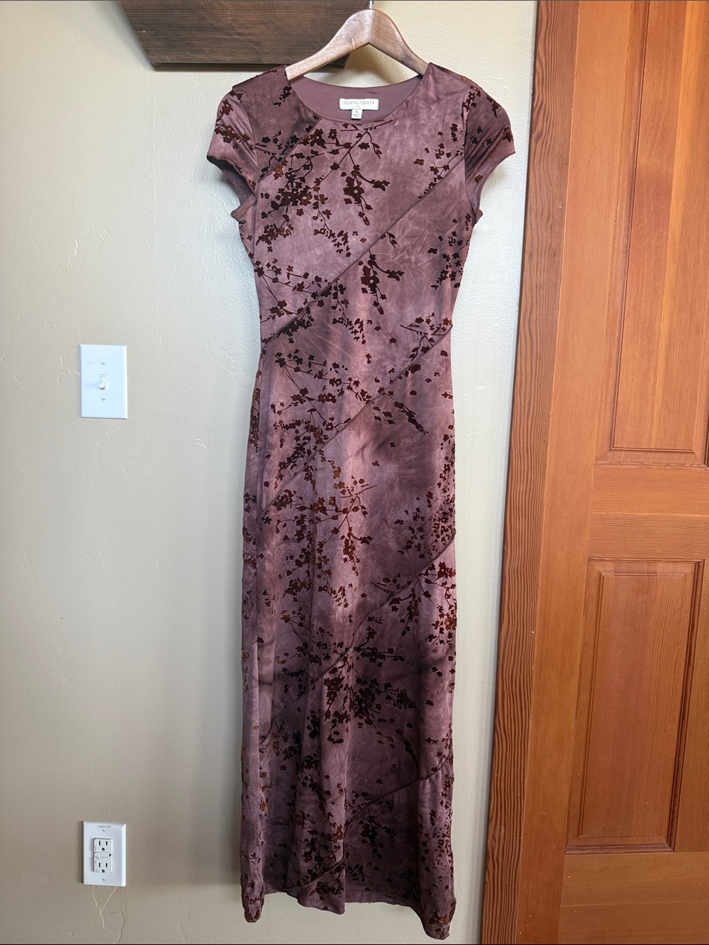 Mauve Velvet Burnout Midi Dress